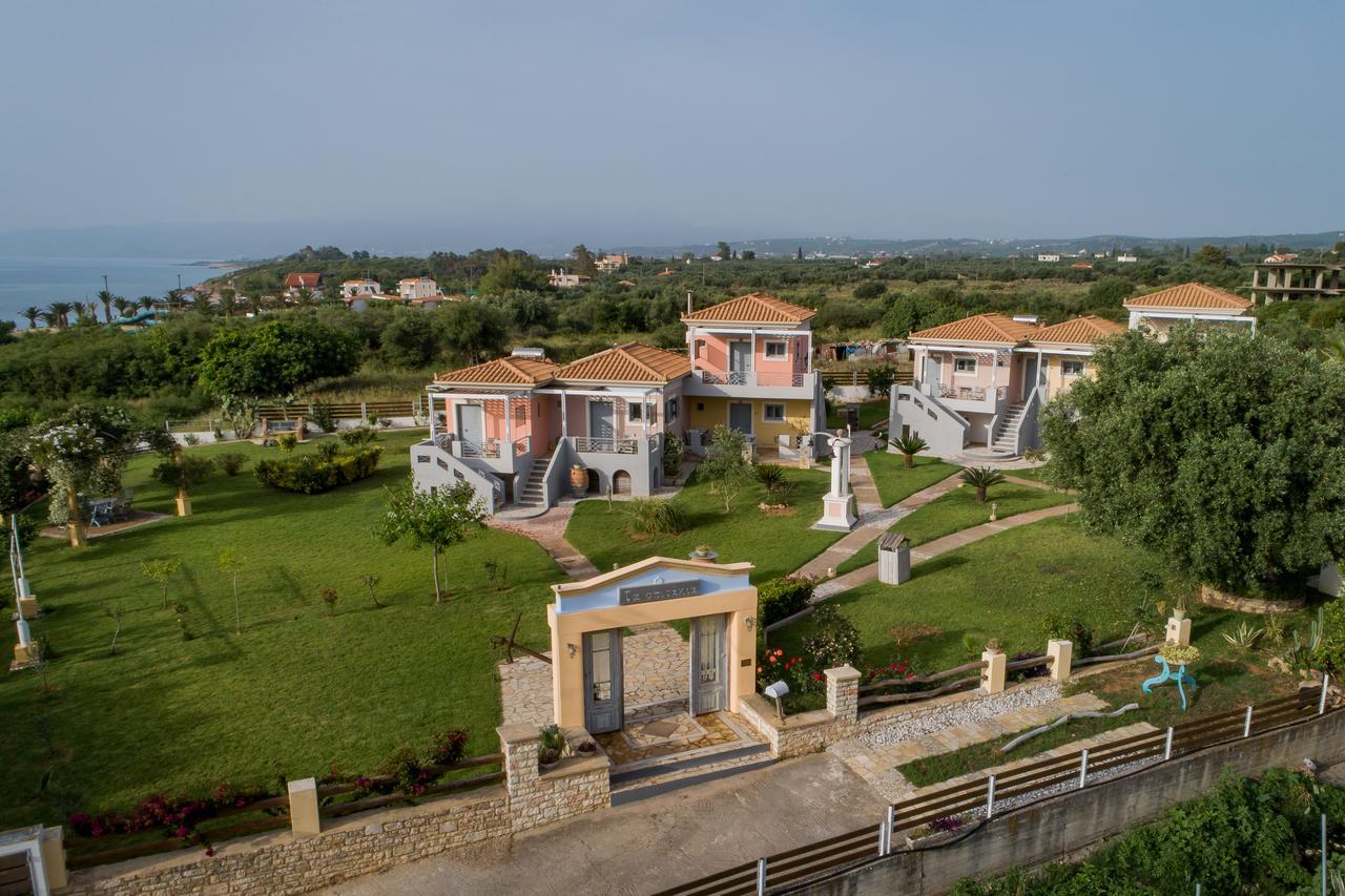 Ta Spitakia Tsarbopoulos Kyparissia Exterior photo